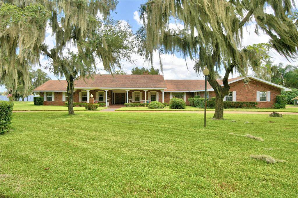 114 Dixie Drive - Photo 1