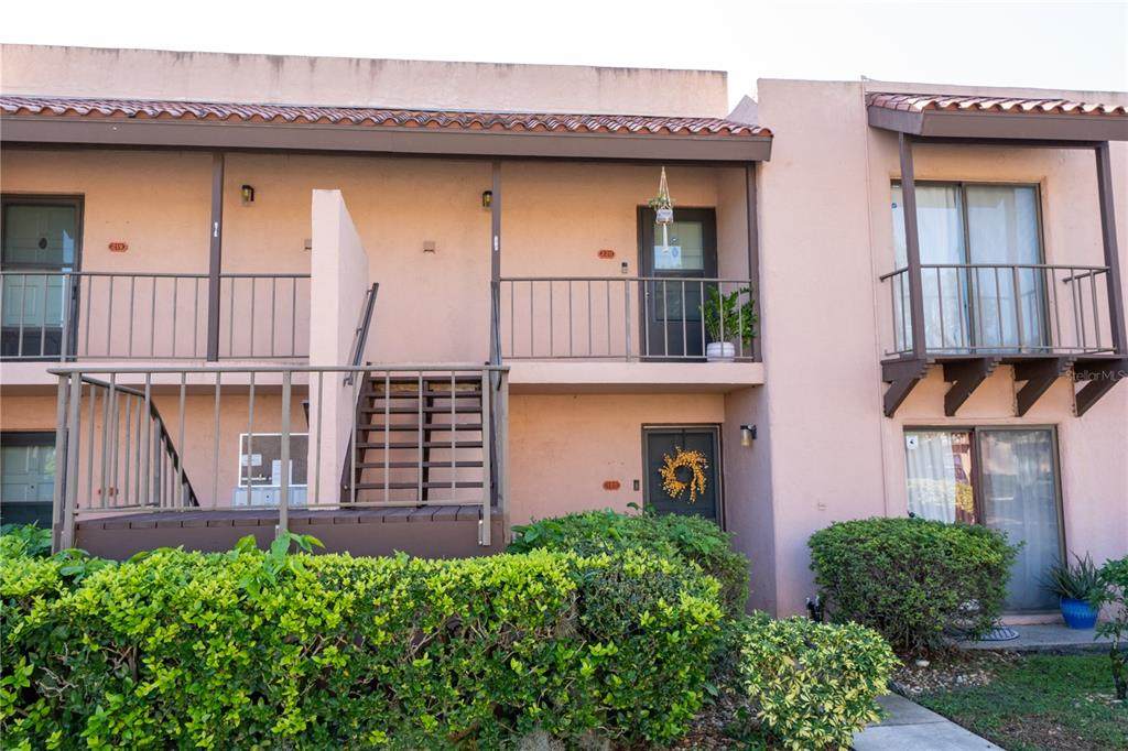 220 La Casa - Photo 1