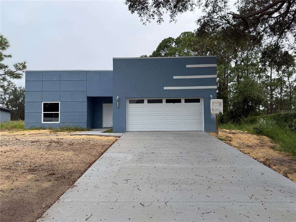 2626 Magnolia Circle - Photo 1