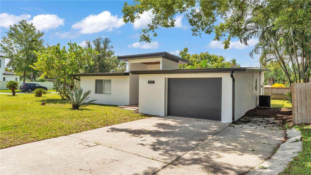 2128 Sycamore Drive - Photo 1