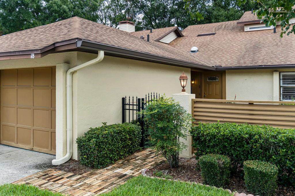 925 Fenton Lane - Photo 1