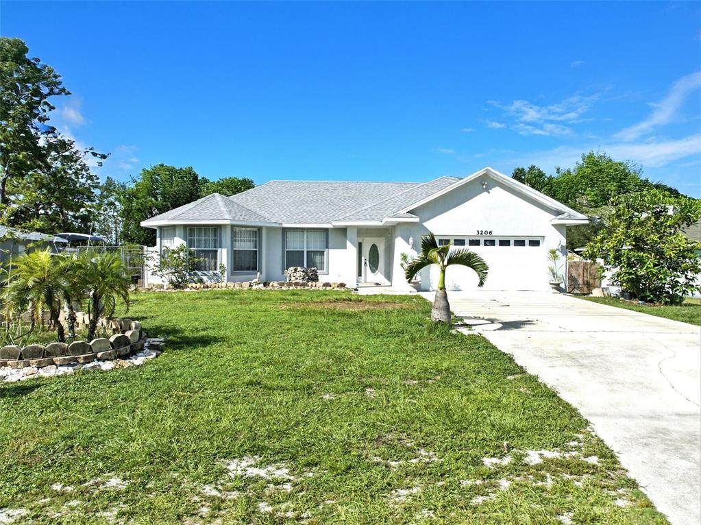 3206 Valerie Boulevard - Photo 1