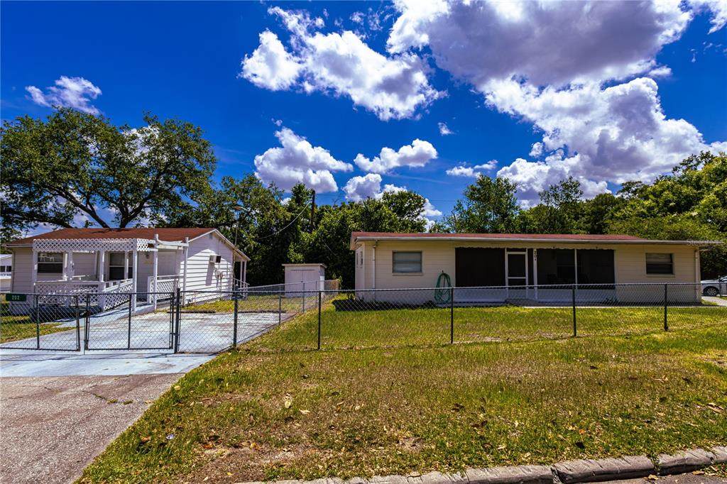 202 - 204 Orangeview Lane - Photo 1