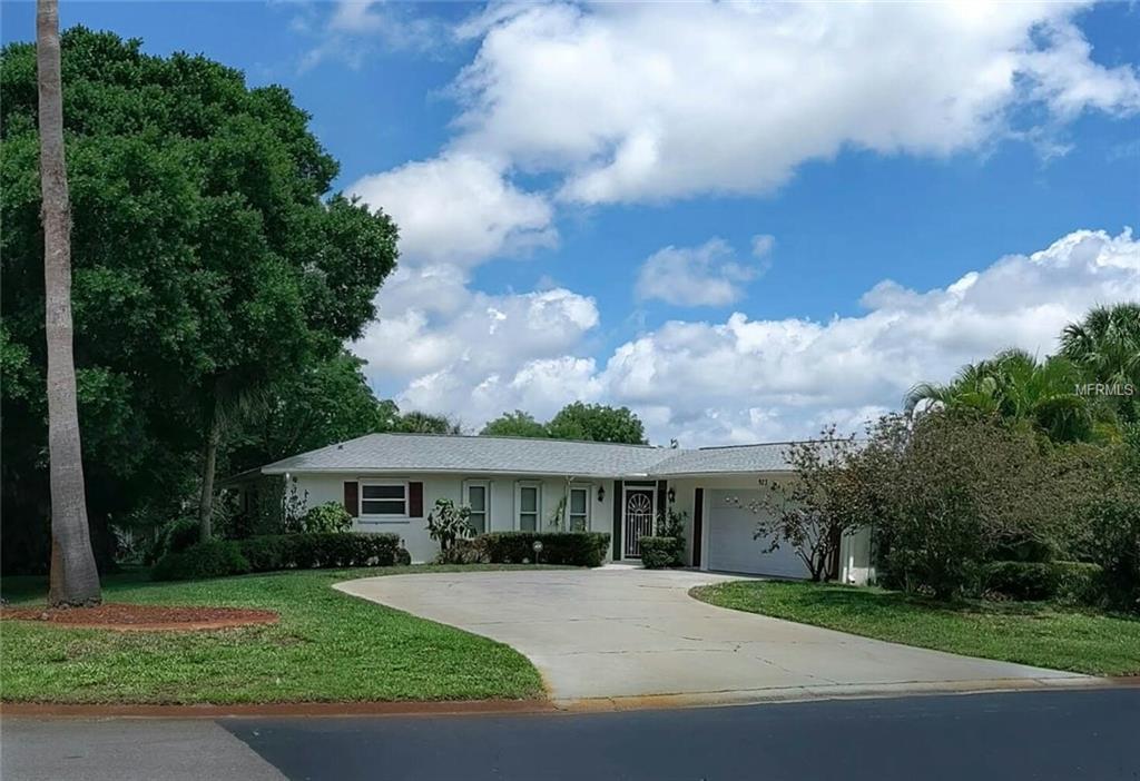 923 Kathy Court - Photo 1