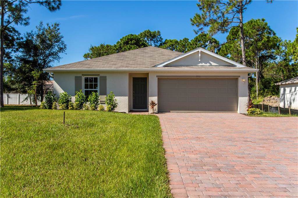 5521 Gillot Boulevard - Photo 1
