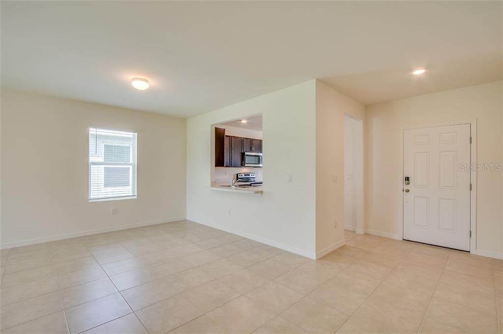25256 East Lenox Circle - Photo 1