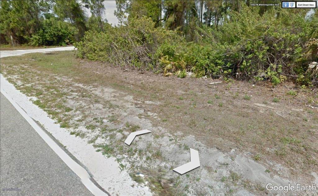 18268 Wintergarden Avenue - Photo 1