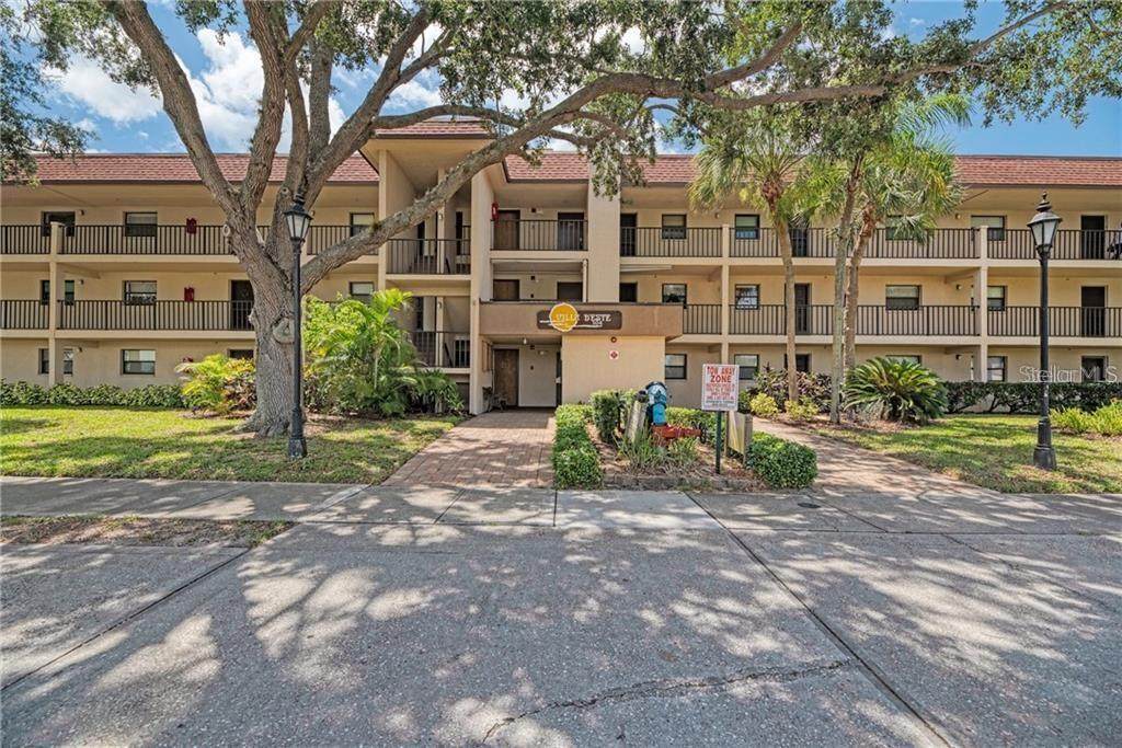 104 Capri Isles Boulevard - Photo 1