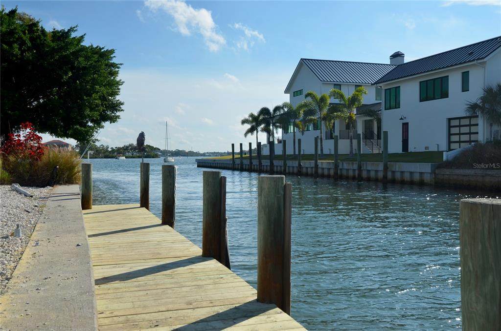 915 Inlet Circle - Photo 1