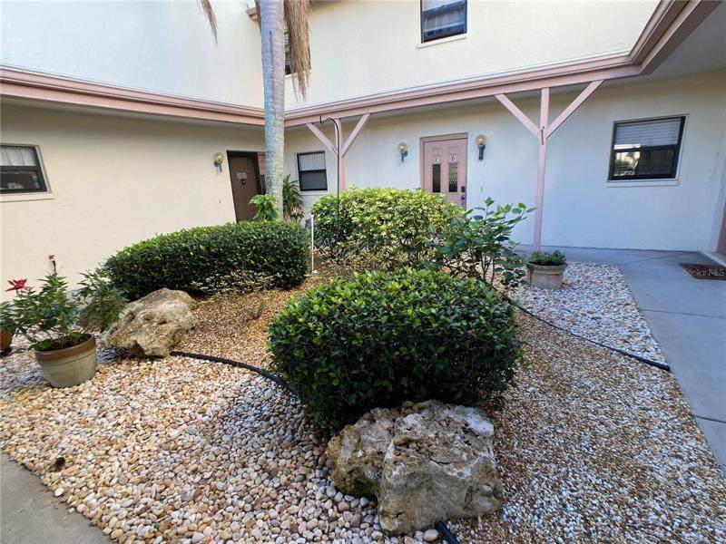 1759 Lake Place - Photo 1