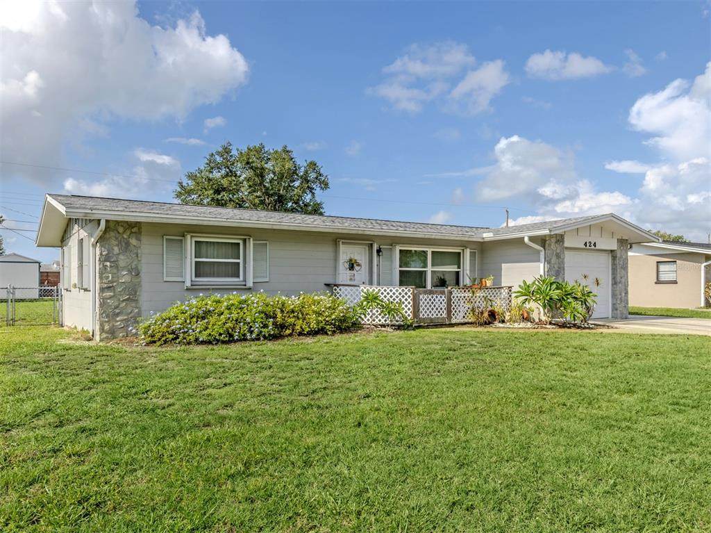 424 Center Road - Photo 1