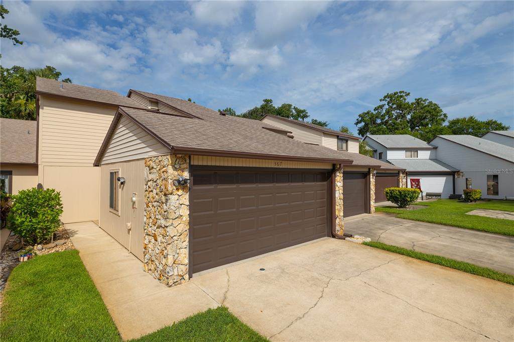 367 Castlewood Lane - Photo 1