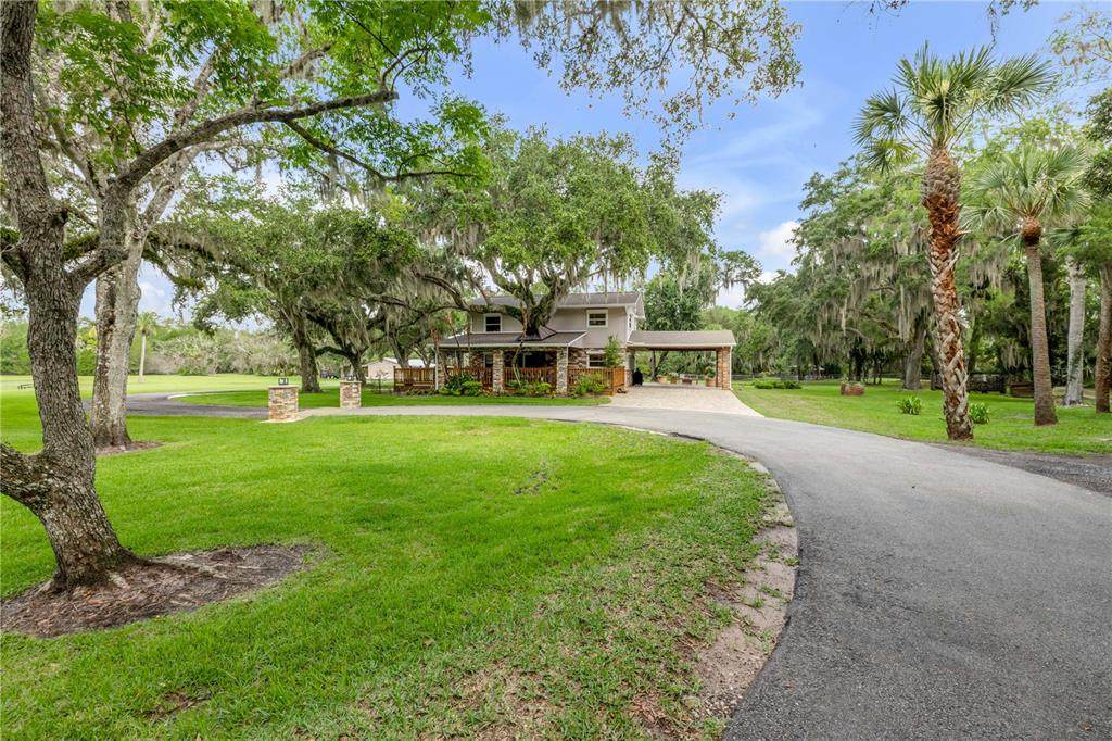 800 Hidden Oaks Lane - Photo 1