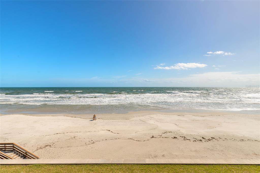 4801 Saxon Drive - Photo 1
