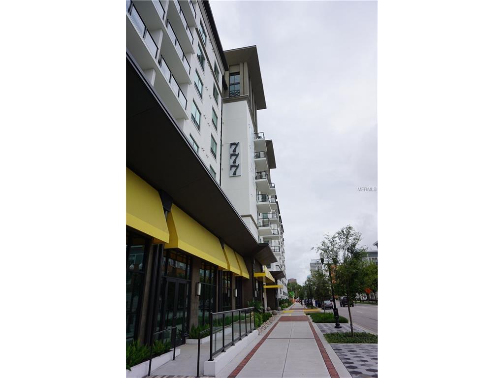 777 Orange Avenue - Photo 1