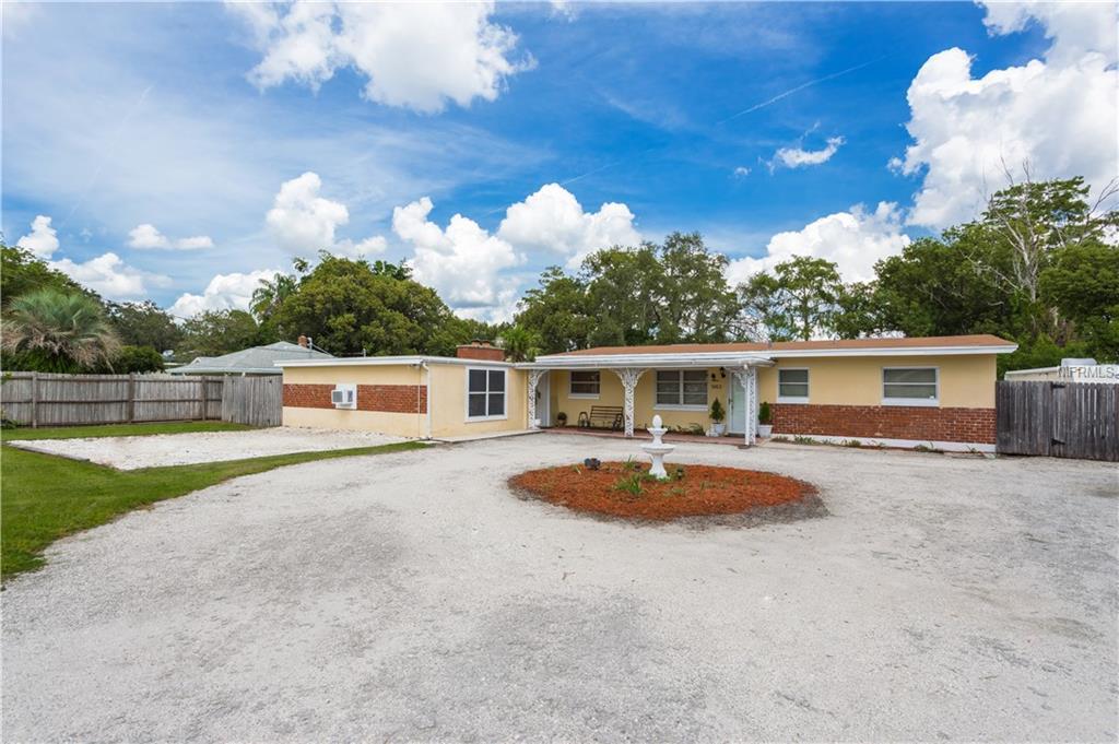 5803 Chipola Circle - Photo 1