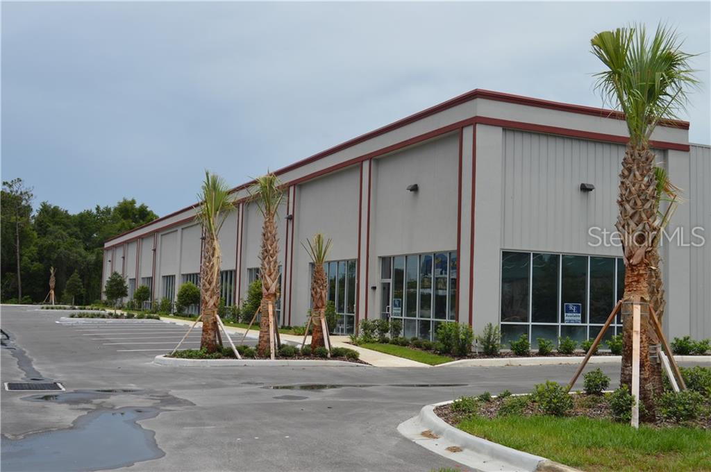 105 Park Center Street - Photo 1