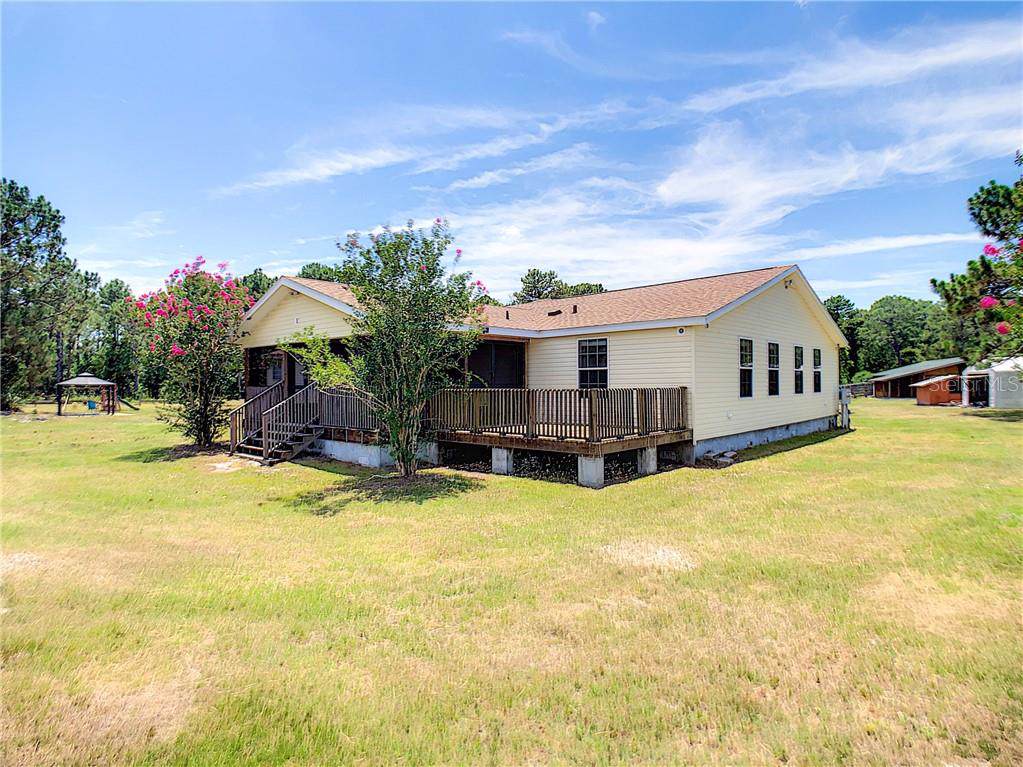 21320 Paradise Way - Photo 1