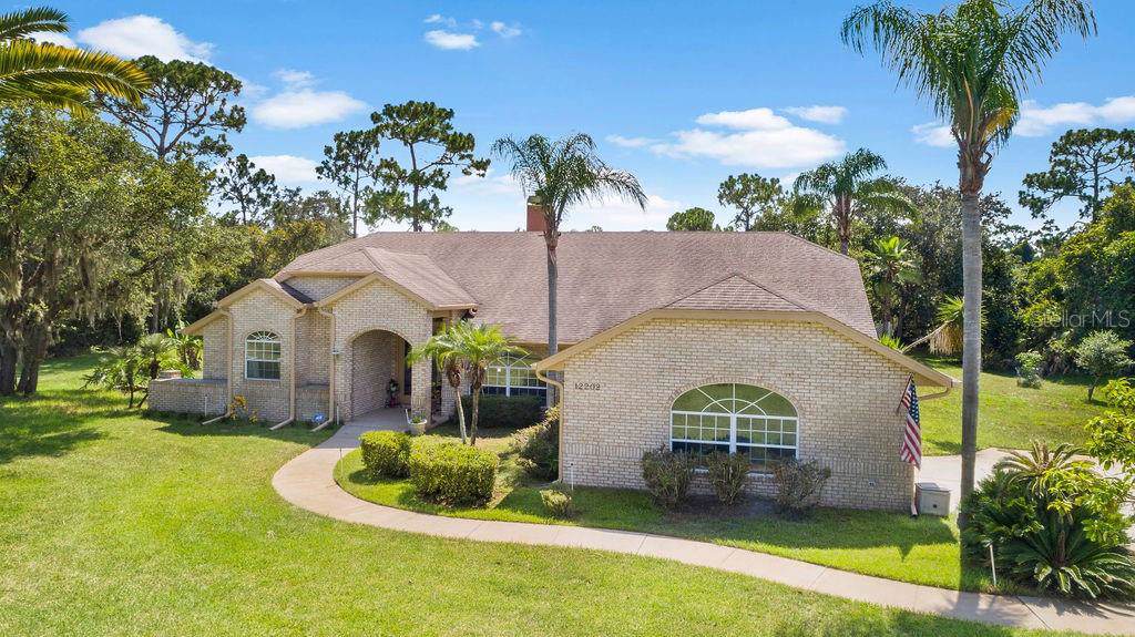12202 Rambling Oak Boulevard - Photo 1