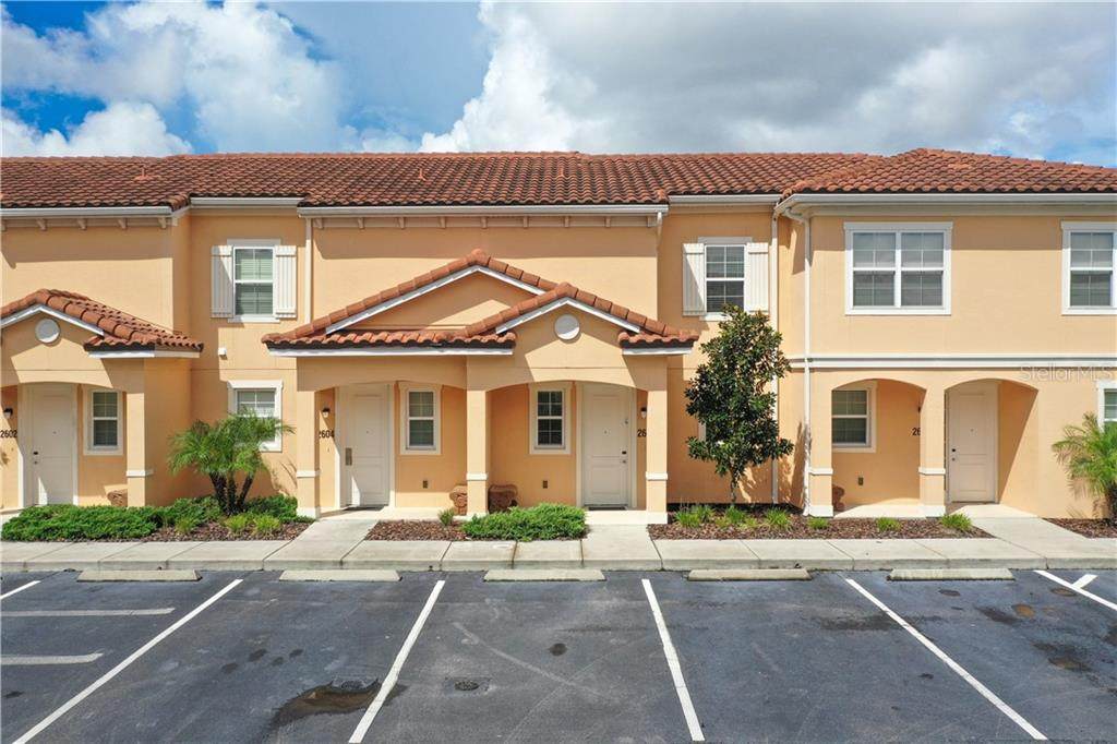 2606 Roadster Lane - Photo 1