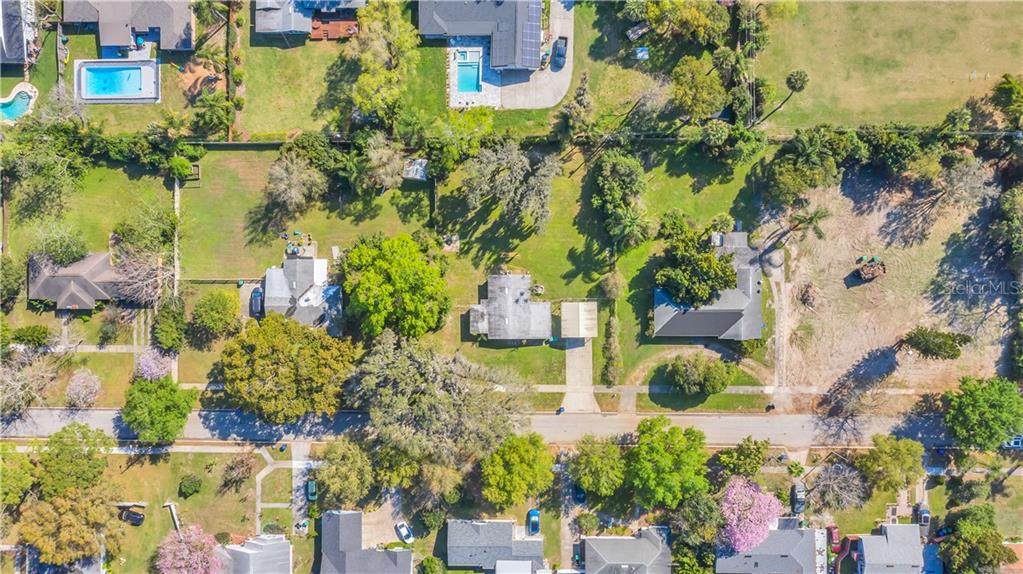2336 Roxbury Road - Photo 1