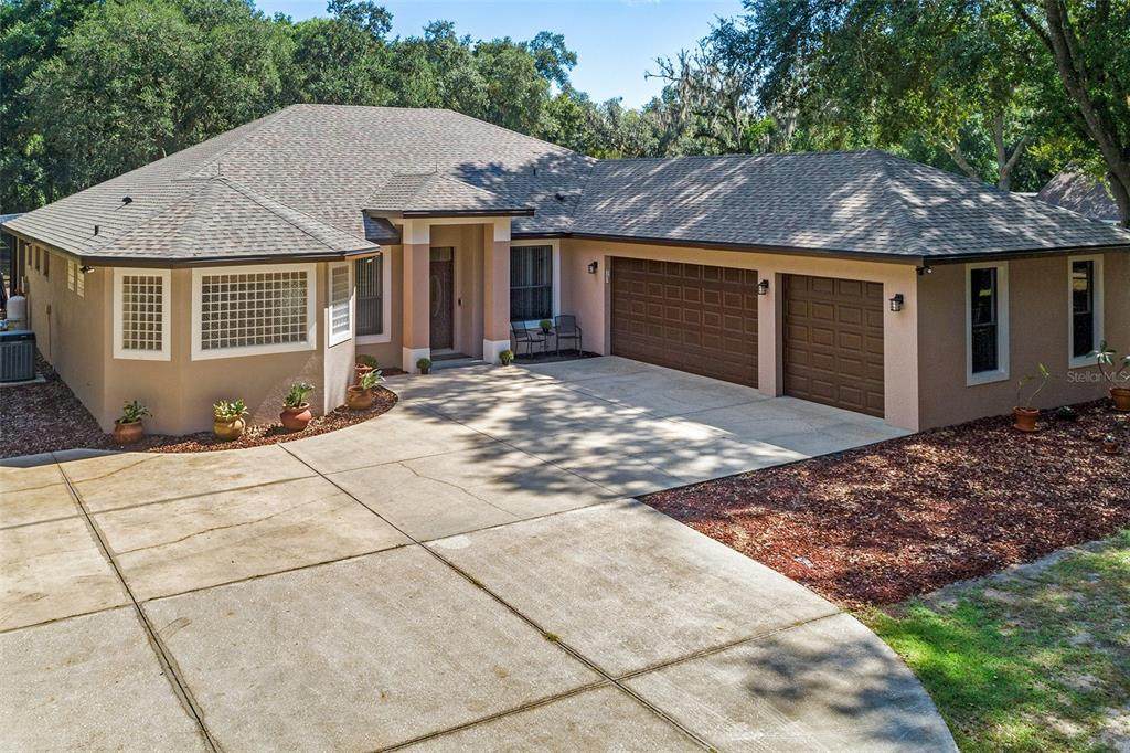 18322 County Road 455 - Photo 1