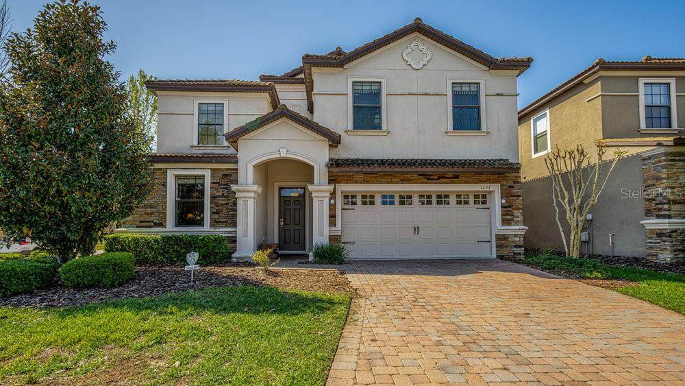 1427 Moon Valley Drive - Photo 1