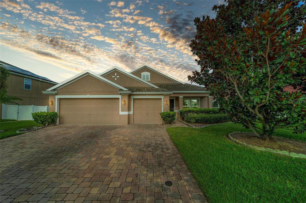 4641 Cypress River Road - Photo 1