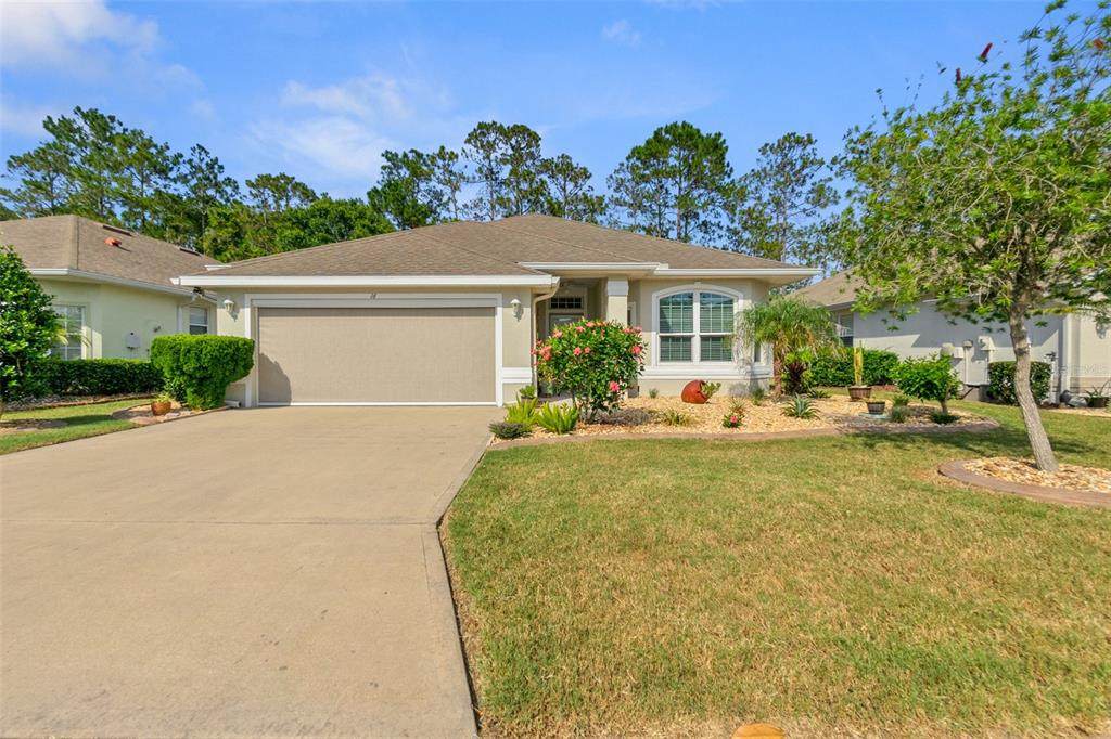 16 Raintree Circle - Photo 1
