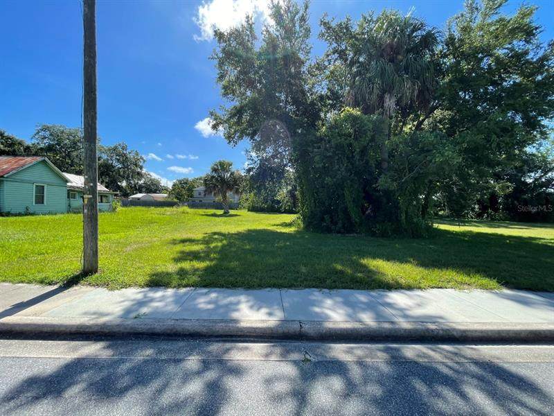 627 Lincoln Street - Photo 1