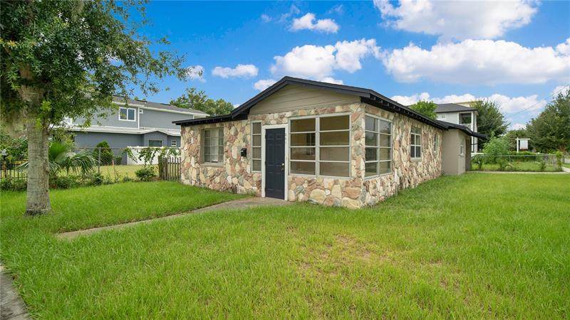 541 Capen Avenue - Photo 1