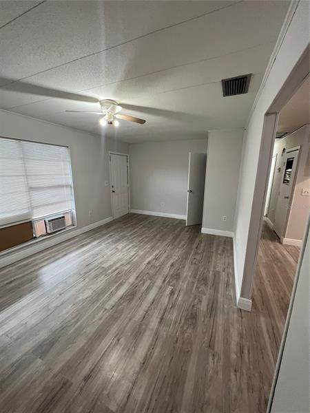 215 Florida Avenue - Photo 1