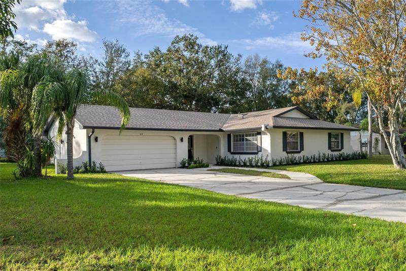 212 Valencia Court - Photo 1