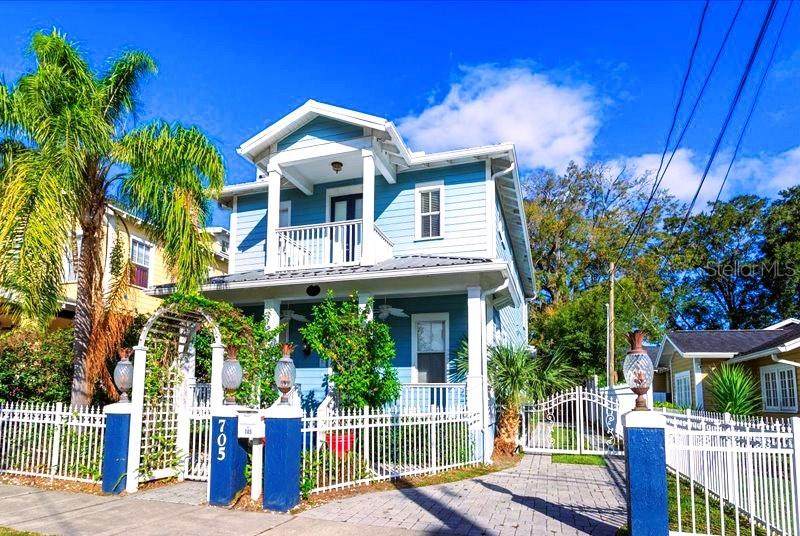 705 Amelia Street - Photo 1