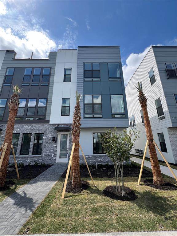 2326 Brix Streets - Photo 1