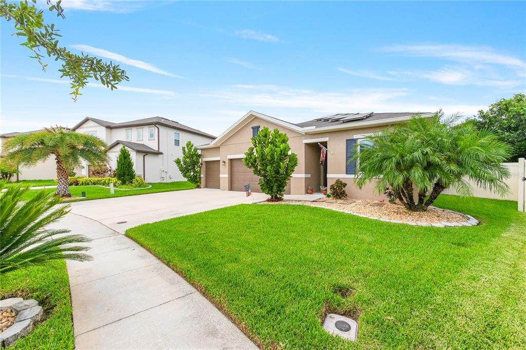 2261 Wadeview Loop - Photo 1