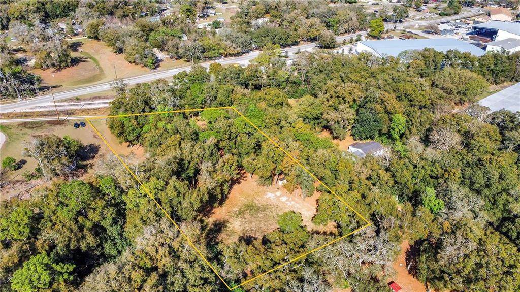 608 13TH Street - Photo 1