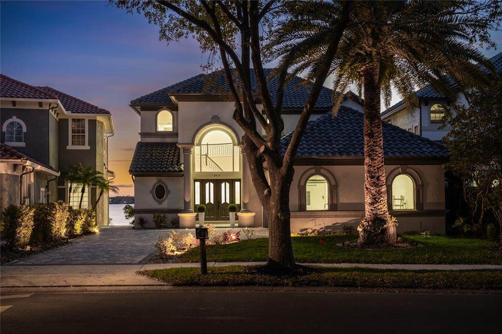 8010 Firenze Boulevard - Photo 1