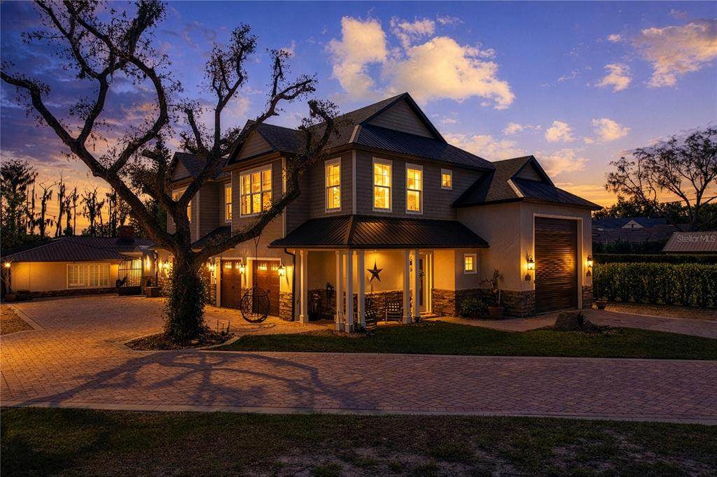 11002 Lake Butler Boulevard - Photo 1