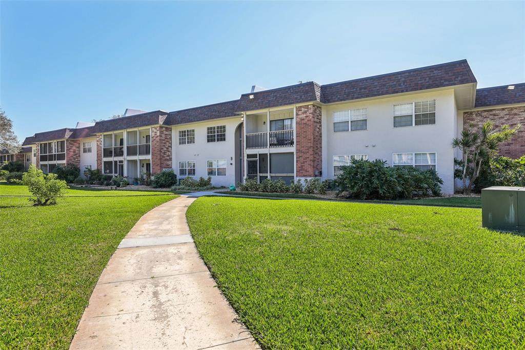 3800 Saxon Drive - Photo 1