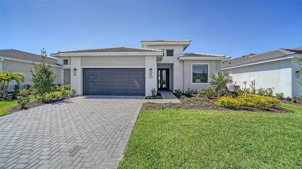 4914 Carova Way - Photo 1