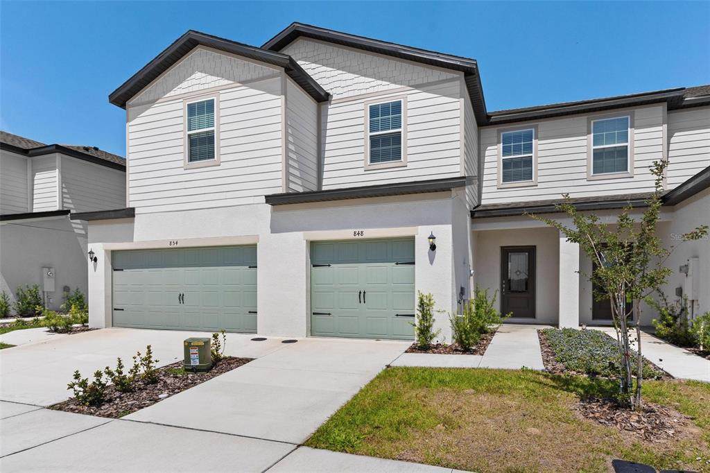 848 Poppy Lane - Photo 1