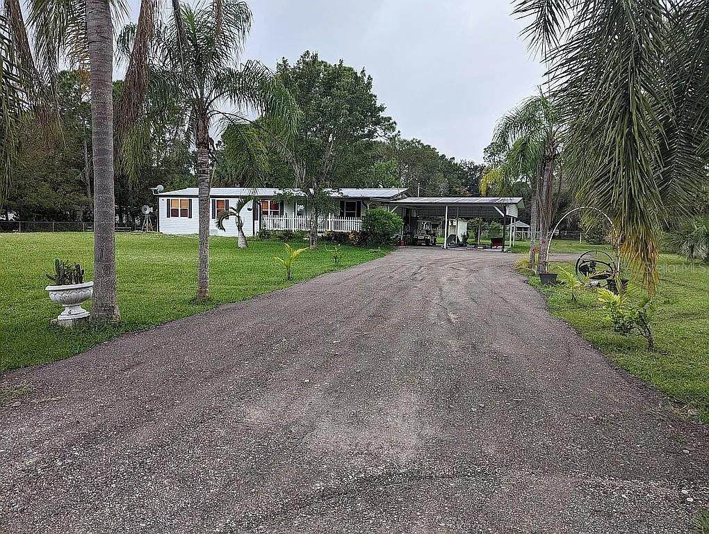 740 Palomino Street - Photo 1