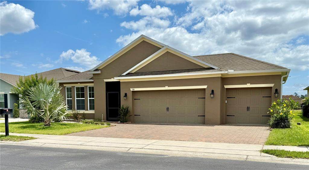 274 Brunswick Drive - Photo 1