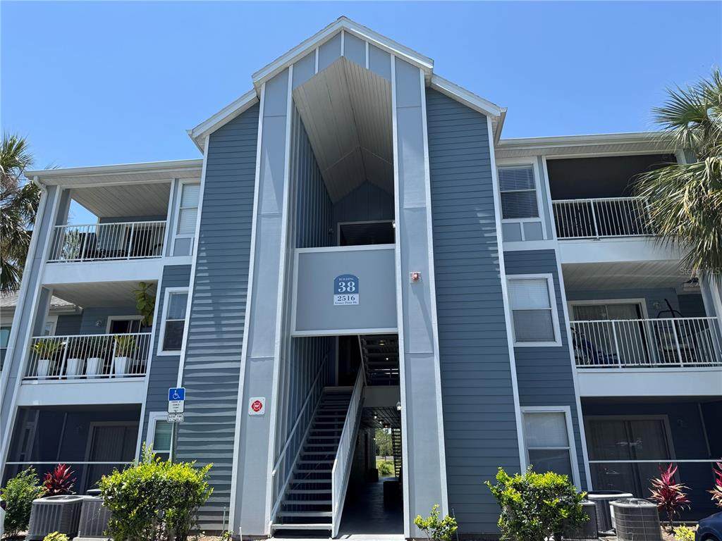 2516 Grassy Point Drive - Photo 1