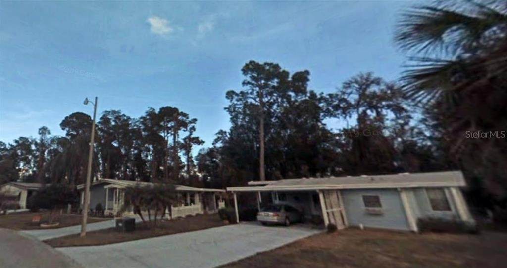 2808 Manatee Road - Photo 1