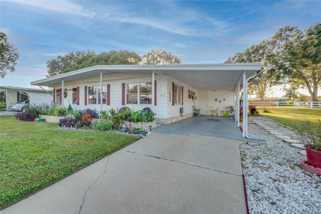 2122 Oak Grove Drive - Photo 1