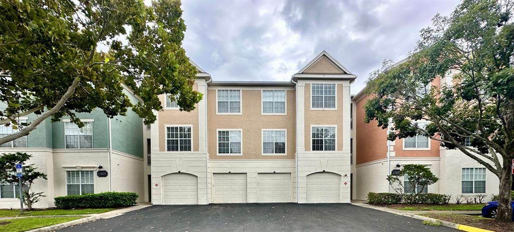 12825 Madison Pointe Circle - Photo 1