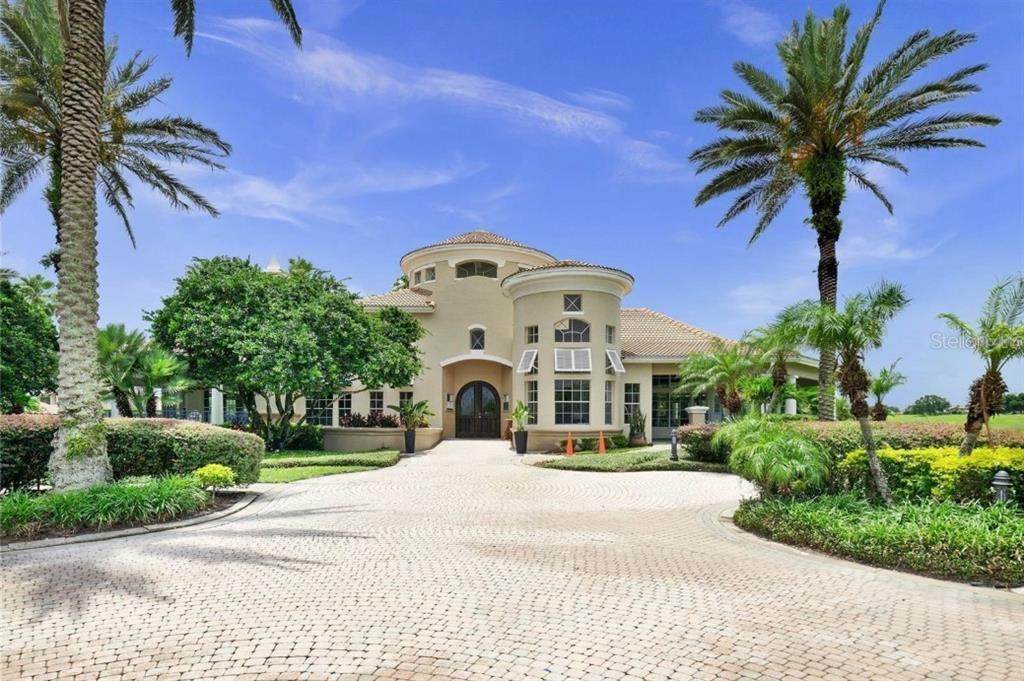 7300 Westpointe Boulevard - Photo 1