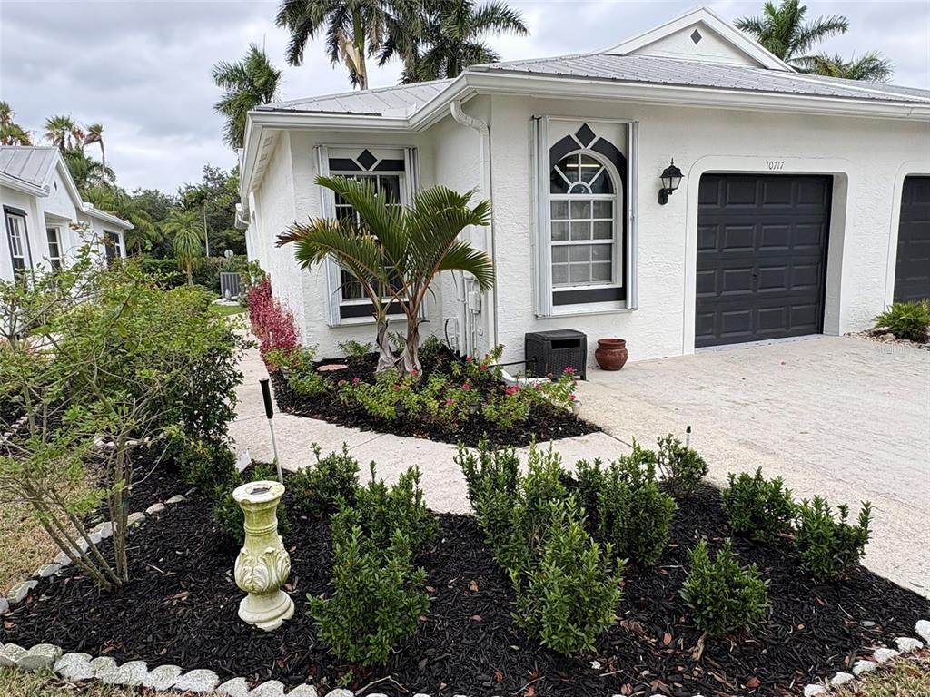 10717 Pelican Drive - Photo 1